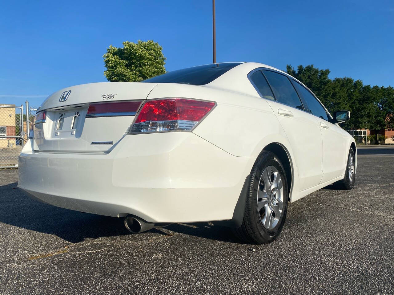 2011 Honda Accord for sale at Ideal Cars LLC in Skokie, IL