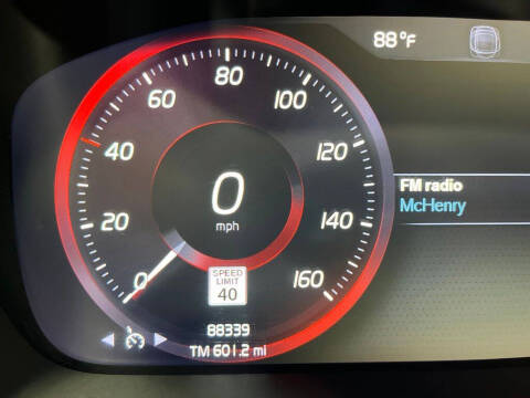 2021 Volvo XC40 T5 Inscription