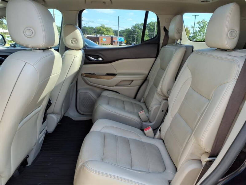 2017 GMC Acadia Denali