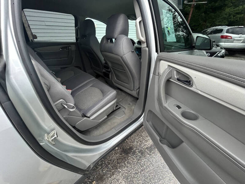 2013 Chevrolet Traverse LS