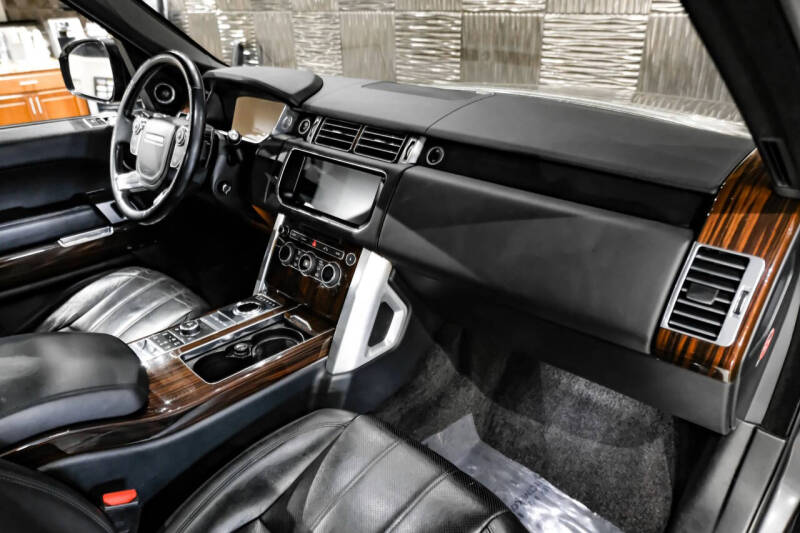 2017 Land Rover Range Rover HSE
