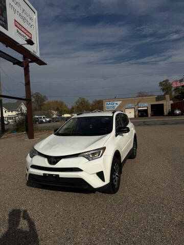 2018 Toyota RAV4 for sale at United Motors in Saint Cloud MN