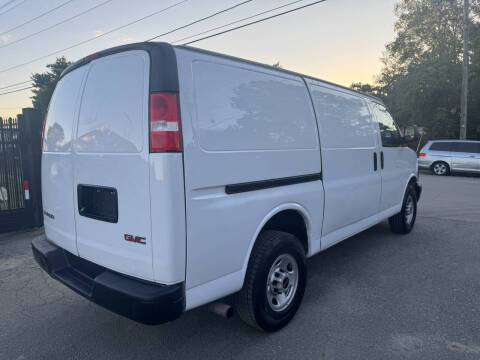 2019 GMC Savana 2500