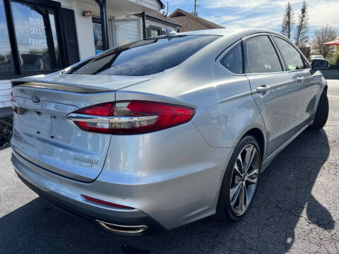 2020 Ford Fusion Titanium