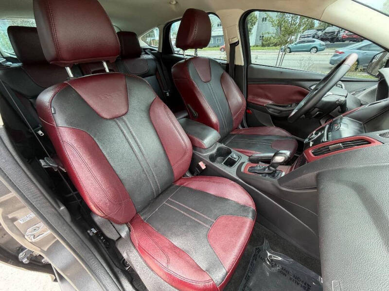 2012 Ford Focus SEL