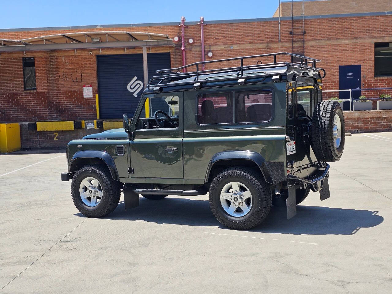 1990 Land Rover Defender 4