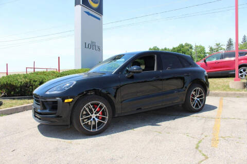 2022 Porsche Macan for sale at Peninsula Motor Vehicle Group in Oakville NY