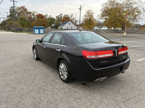 2012 Lincoln MKZ