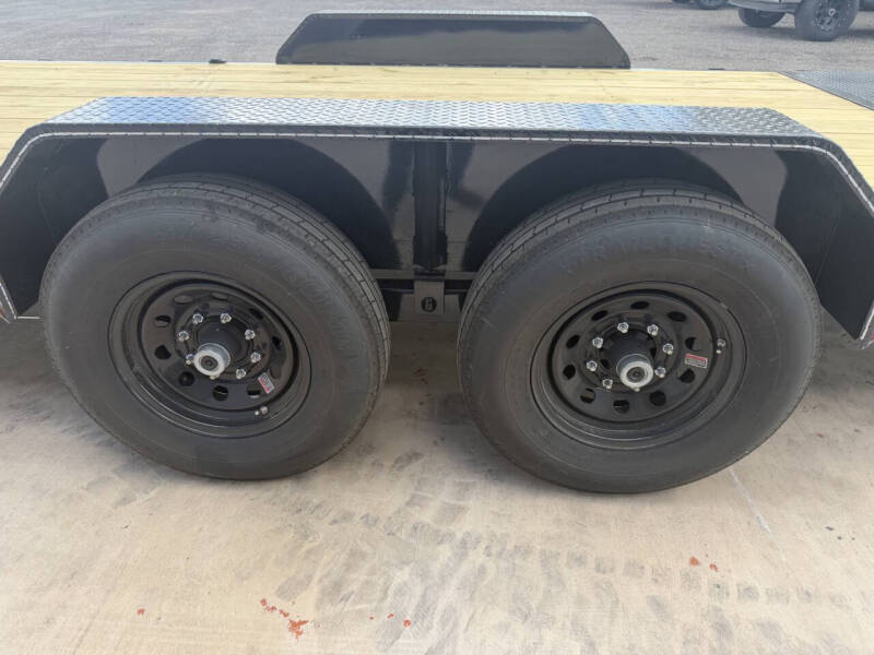 2026 La Costa Car Hauler
