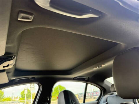 2024 BMW 3 Series 330i