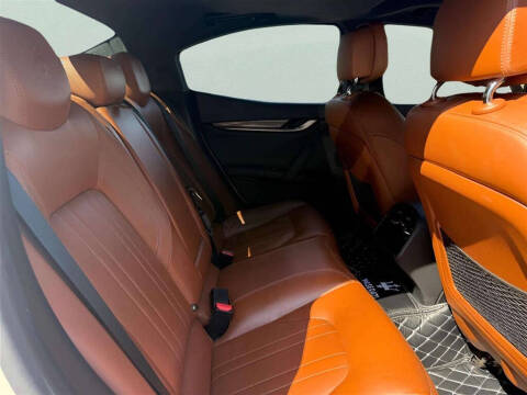 2017 Maserati Ghibli