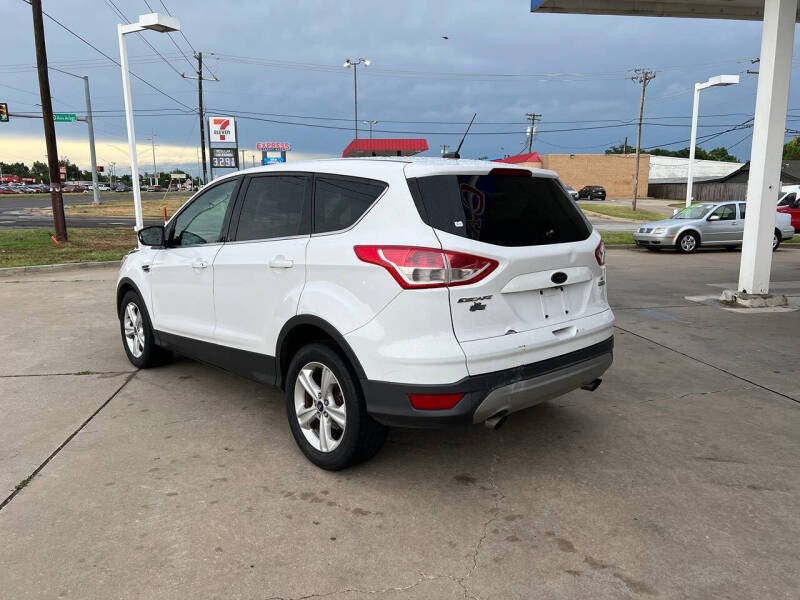 2014 Ford Escape SE