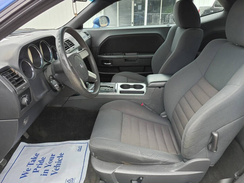 2010 Dodge Challenger SE