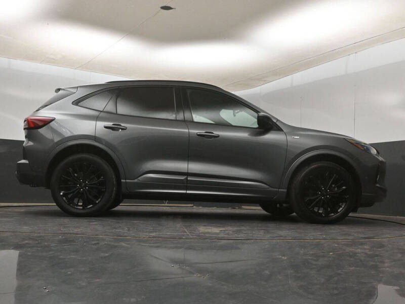 2023 Ford Escape ST-Line Elite