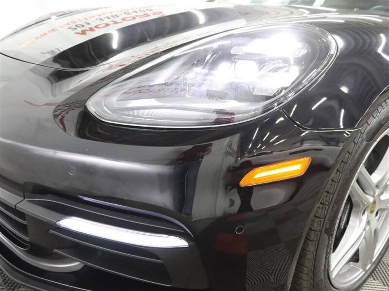 2020 Porsche Panamera
