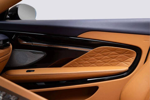 2024 Aston Martin DB12 Volante