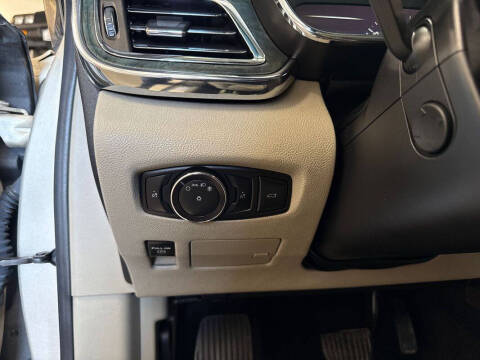 2017 Lincoln Continental Reserve