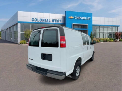 2025 Chevrolet Express 2500