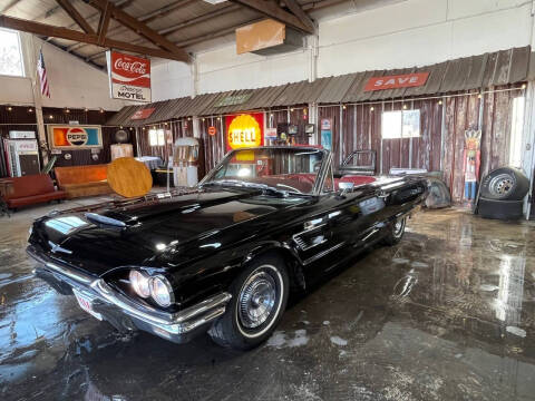 1965 Ford Thunderbird