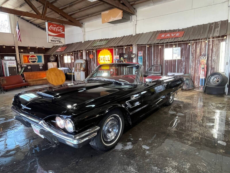 1965 Ford Thunderbird