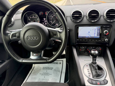 2010 Audi TTS 2.0T quattro Premium