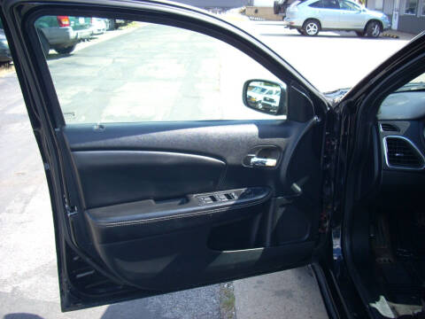 2012 Chrysler 200 Limited