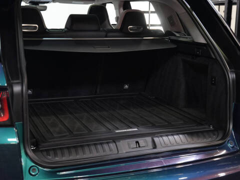 2020 Land Rover Range Rover Sport SVR