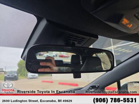 2025 Toyota Corolla Hatchback XSE