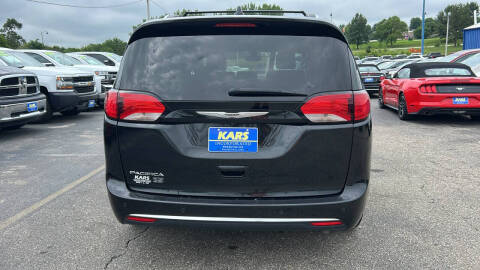 2020 Chrysler Pacifica Touring L