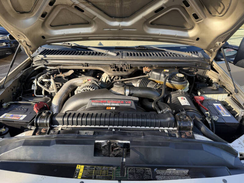 2005 Ford Excursion Limited