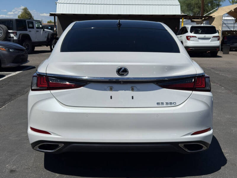 2019 Lexus ES 350