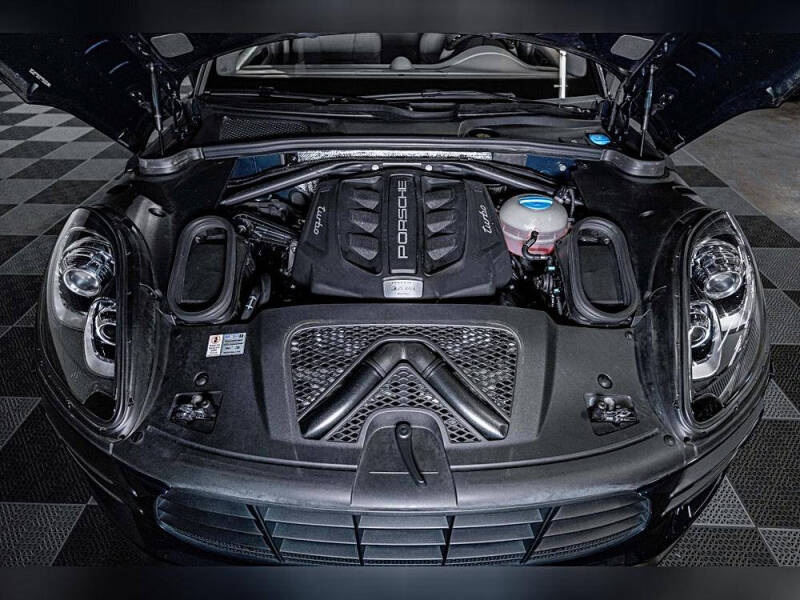 2015 Porsche Macan S