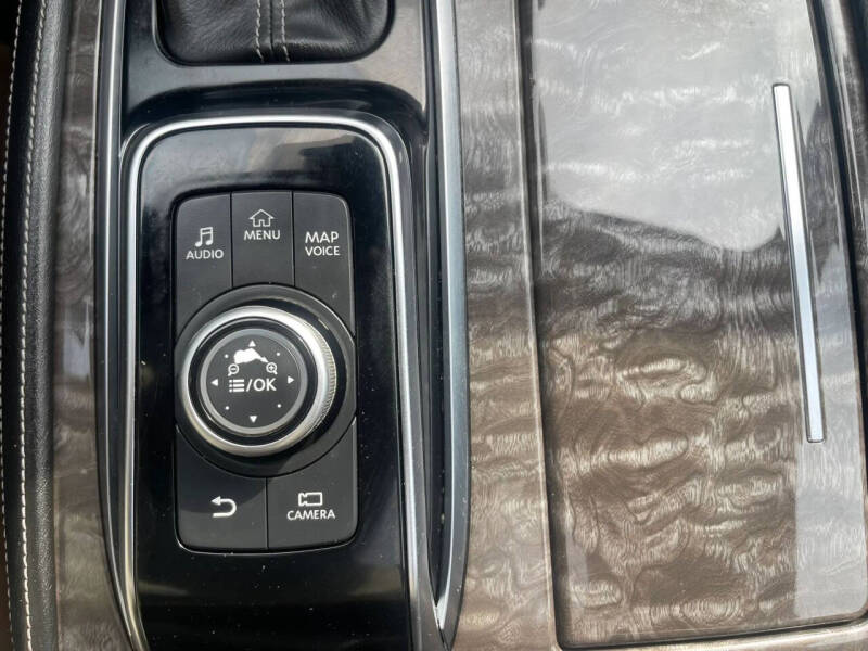 2021 Nissan Armada Platinum