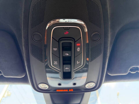 2022 Lamborghini Urus