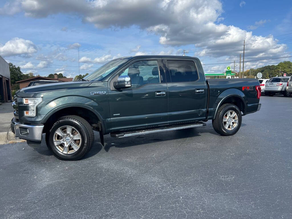 2015 Ford F-150 Lariat photo 16