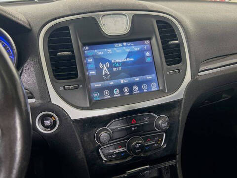 2019 Chrysler 300 Limited