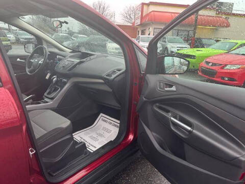 2014 Ford C-MAX Hybrid SE