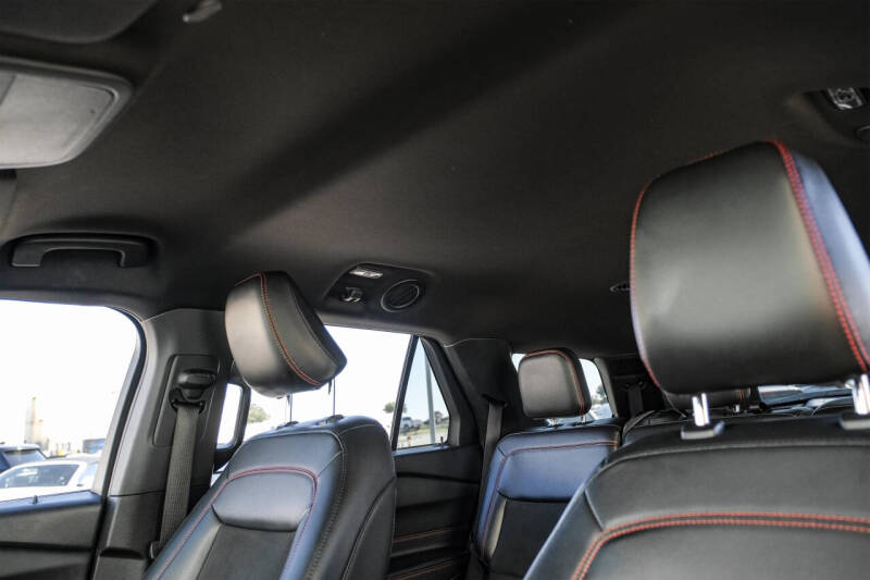 2022 Ford Explorer ST-Line