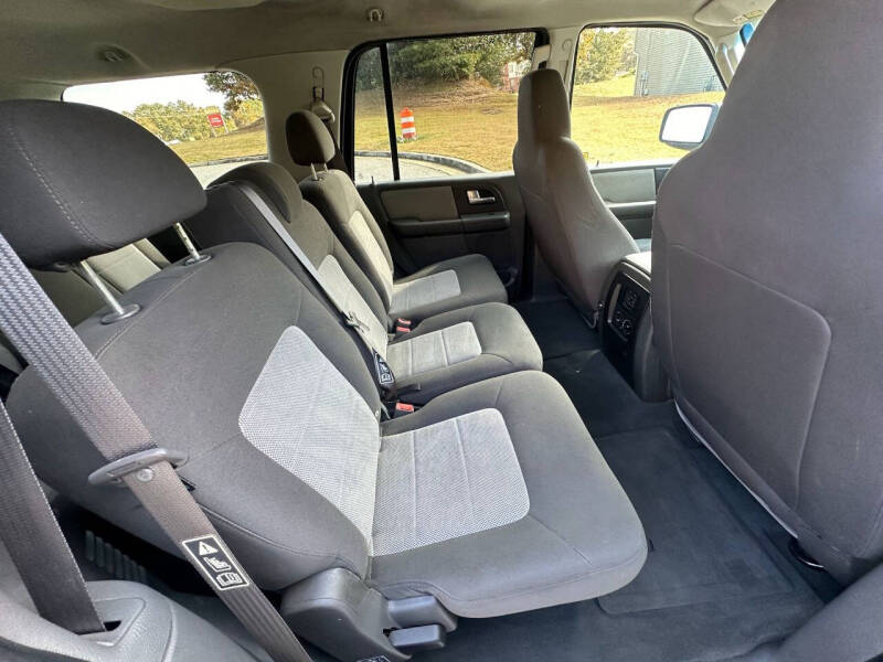 2003 Ford Expedition XLT