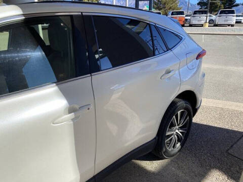 2021 Toyota Venza LE