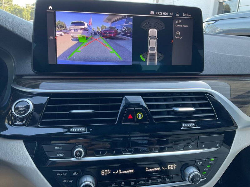 2022 BMW 5 Series 530i