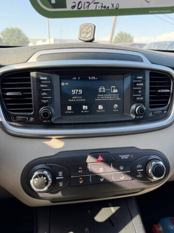 2020 Kia Sorento LX