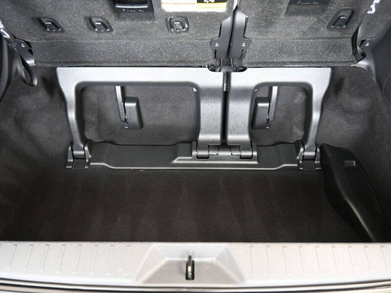 2022 Toyota Sienna LE 8-Passenger