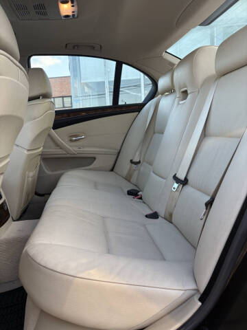 2009 BMW 5 Series 535i