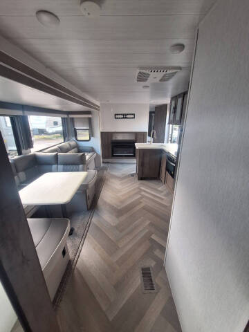 2022 Forest River Salem 32BHDS