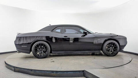 2015 Dodge Challenger R/T Plus