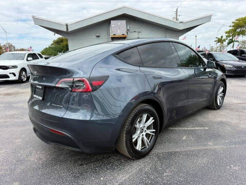 2023 Tesla Model Y Long Range