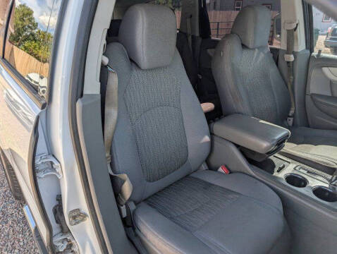 2016 Chevrolet Traverse LS