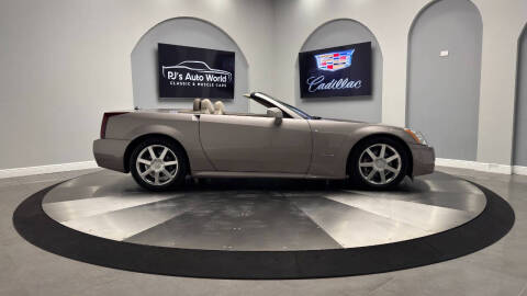 2004 Cadillac XLR