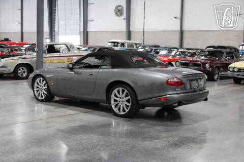 2004 Jaguar XKR